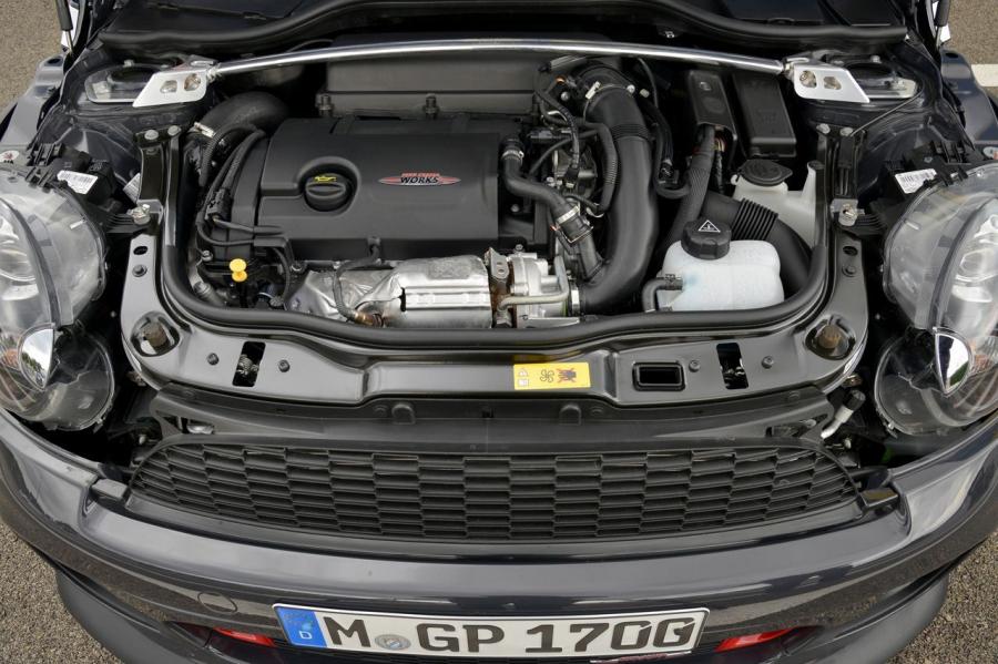  Mini Cooper GP JCW 2014 года  (фото 18 из 92)